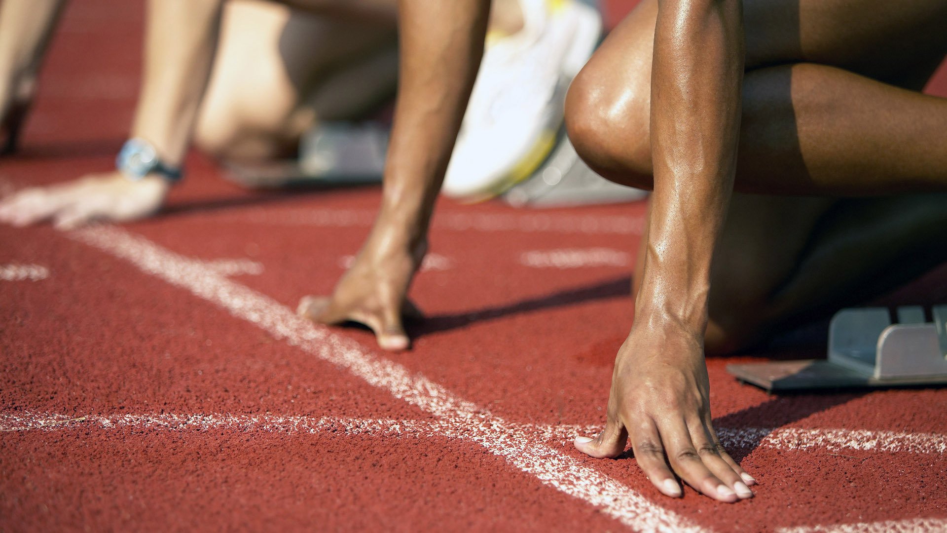 米兰体育网页版登录-传控球队是否更依赖传球精准率而非速度，传控球训练